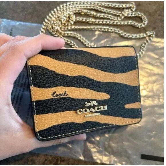 Coach NWT Mini Wallet on Chain - Picture 1 of 4
